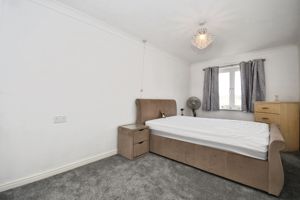 Bedroom- click for photo gallery